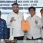 Wali Kota Padang Fadly Amran menerima exit meeting BPK Perwakilan Provinsi Sumbar di Gedung Putih Rumah Dinas Wali Kota Padang, Rabu (17/12/2025). (Foto: Prokopim Padang)