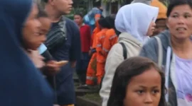 Pemko Padang mulai memindahkan warga terdampak bencana ke huntara di Rusunawa Padang Sarai, Kelurahan Lubuk Buaya, Kecamatan Koto Tangah. (Foto: Diskominfo Padang)