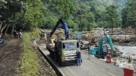 Jalan Lembah Anai mulai diuji coba untuk motor 8–10 Desember 2025 dengan jadwal terbatas pagi dan sore. (Foto: BPJN Sumbar)