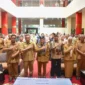 Pemko Padang resmi meluncurkan UMKM Champion di Komplek Sentra Rendang Kota Padang, Selasa (23/12/2025). (Foto: Prokopim Padang)