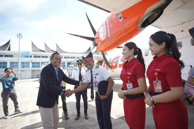 Maskapai Wings Air resmi membuka rute penerbangan langsung Padang–Gunung Sitoli Rabu (24/12/2025). (Foto: Ist)