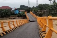 Kerusakan infrastruktur akibat banjir dan banjir bandang di Kota Padang mencapai Rp 264,3 miliar. (Foto: FB Diskominfo Padang)