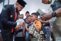 Wali Kota Padang Fadly Amran menghadiri khitan massal dalam rangka Dies Natalis ke-69 Unand di RS Unand, Jumat (19/12/2025). (Foto: Prokopim Padang)