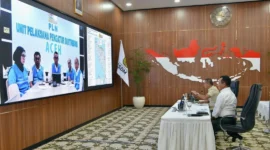 Menteri ESDM Bahlil Lahadalia dalam konferensi pers di Kantor Kementerian ESDM, Rabu (9/12). (Foto: Kementerian ESDM)
