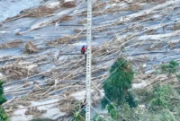 Tim Siaga Bencana Kementerian ESDM di Kabupaten Bireuen memastikan dua jalur Tower Emergency segera beroperasi setelah progres pembangunan fisik mencapai sekitar 87 persen. (Foto: Kementerian ESDM)