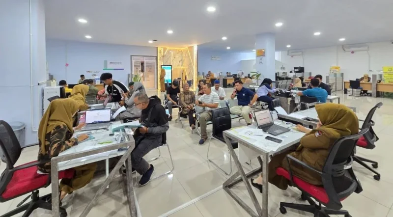 KemenPAN-RB menetapkan MPP Kota Padang berpredikat Prima, terbaik kedua nasional untuk kategori pemerintah kota. (Foto: FB Diskominfo Padang)