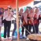 Dharmaraya Peduli sukses memasak 2 ton rendang untuk korban bencana hidrometeorologi Sumatera. (Foto: Pemkab Dharmasraya)