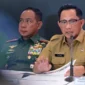 Menteri Dalam Negeri Tito Karnavian saat konferensi pers pemulihan pascabencana di Posko Terpadu Pangkalan TNI AU Halim Perdanakusuma, Jakarta, Senin (29/12/2025). (BPMI Setpres)