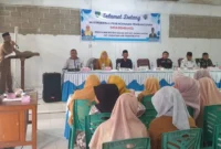 Camat Lengayang, Alpriyendri saat menyampaikan arahan. (Foto: Dok. Kominfo)