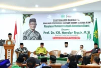 PP Muhammadiyah menyalurkan bantuan kemanusiaan senilai Rp 2 miliar untuk membantu korban bencana  di Sumbar. (Foto: Prokopim Padang)