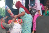 Jumlah pengungsi akibat banjir bandang dan longsor yang melanda Kota Padang pada 28 November 2025 terus mengalami penurunan. (Foto: Diskominfo Padang)