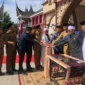 Gubernur Mahyeldi meresmikan gedung baru MUI Sumbar di kawasan Masjid Syekh Ahmad Khatib Al Minangkabawi, Padang, Senin (29/12/2025). (Foto: ADPSB)