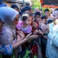 Presiden RI Prabowo Subianto saat meninjau lokasi terdampak di Komplek Bumi Kasang Permai, Batang Anai, Kabupaten Padang Pariaman, Senin (1/12/2025). (Foto: BPMI Setpres)