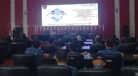 Rapat Evaluasi dan Koordinasi Pelaksanaan Kegiatan Pembangunan Semester II Tahun Anggaran 2025 di Ruang Pertemuan Abu Bakar Ja’ar, Balai Kota Padang, Rabu (17/12/2025). (Foto: Diskominfo Padang)