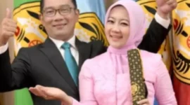 Ridwan Kamil dan Atalia Praratya. (Foto: IG @ridwankamil)