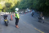 Mulai Minggu (21/12/2025), jalur Padang–Padangpanjang hanya dibuka pukul 17.00 hingga 08.00 WIB. (Foto: Ist)