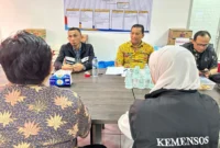 Wakil Wali Kota Padang Panjang, Allex Saputra, Sekretaris Daerah Sonny Budaya Putra dan unsur terkait lainnya menerima kedatangan Tim dari Sentra Terpadu Inten Soeweno pada Kamis (11/12/2025). (Foto: Kominfo Padang Panjang)