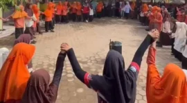 Disdikbud Kota Padang menggelar trauma healing di SDN 07 Gurun Laweh. (Foto: Diskominfo Padang)