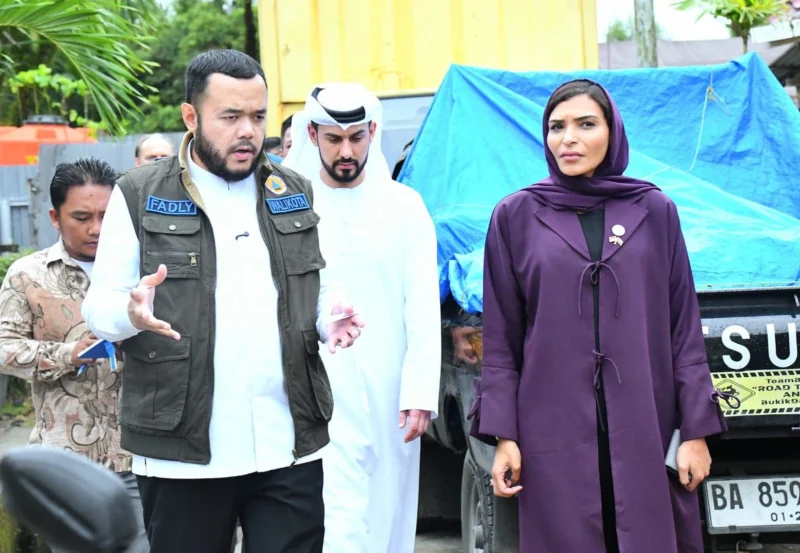 Wali Kota Padang Fadly Amran menerima kunjungan Wakil Duta Besar (Dubes) Uni Emirat Arab (UEA), Mrs. Shaima Al Hebsi, Jumat (12/12). (Foto: Prokopim Padang)