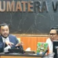 Wali Kota Padang Fadly Amran bertemu Kepala BWS Sumatera V Padang Naryo Widodo di Kantor BWS Sumatera V Padang, Selasa (30/12/2025). (Foto: Prokopim Padang)