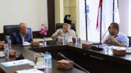 Wakil Wali Kota Padang, Maigus Nasir dalam kunjungannya ke Kantor Balmon Spektrum Frekuensi Radio Kelas II Padang, Selasa (9/12/2025). (Foto: Prokopim Padang)