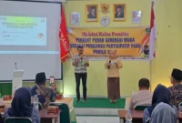 
Siswa SMAN 2 Painan mendengarkan paparan dari narasumber saat deklarasikan pengawas partisipatif muda. (Foto: Dok. Humas Bawaslu)