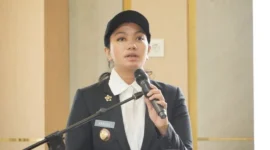 Bupati Dharmasraya, Annisa Suci Ramadhani bakal menertibkan tempat hiburan liar yang melanggar aturan. (Foto: Pemkab Dharmasraya)