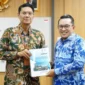 Bupati Tanah Datar Eka Putra menemui Dirjen PDN Kemendag RI, Iqbal Shoffan Shofwan di Ruang Rapat Ditjen PDN, Gedung Kemendag RI, Jakarta, Selasa (13/1/2025). (Foto: Prokopim Tanah Datar)