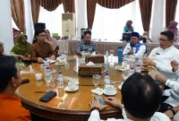 Bupati Eka Putra menerima kunjungan kerja Wakil Kepala BPS RI Sonny Harry Budiutomo Harmadi ke Tanah Datar, Jumat (23/1/2026). (Foto: Prokopim Tanah Datar)