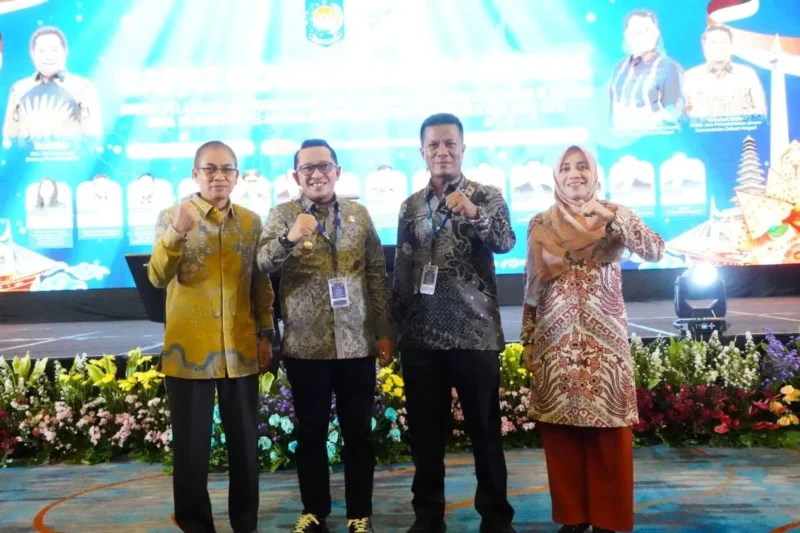 Bupati Tanah Datar, Eka Putra mengikuti Rakornas Sinergi Pelaksanaan Program dan Kegiatan Urusan Pemerintahan Umum di Daerah di Ballroom Hotel Pullman Jakarta Central Park, Kamis (15/1/2026). (Foto: Prokopim Tanah Datar)