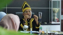 Bupati Padang Pariaman John Kenedy Azis mempresentasikan program unggulan kebudayaan di hadapan dewan juri nasional, Jumat (9/1/2026). (Foto: Kominfo Padang Pariaman)