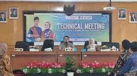 Sebanyak 40 finalis Duta Genre Kota Padang 2026 mulai menjalani Technical Meeting (TM) di Aula Latbang BKKBN Kota Padang, Minggu (25/1/2026). (Foto: Diskominfo Padang)