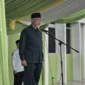 Gubernur Sumbar Mahyeldi Ansharullah memimpin Upacara Peringatan HAB ke-80 Kemenag tingkat provinsi di Halaman Kantor Wilayah Kemenag Sumbar, Sabtu (3/1/2026). (Foto: ADPSB)