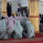 SD Kartika 1-11 Padang menggelar peringatan Isra Mikraj di Masjid Istiqamah, Sawahan, Sabtu (17/1/2026). (Foto: Diskominfo Padang)