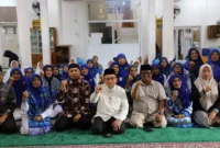 Wakil Wali Kota Padang, Maigus Nasir menghadiri pertemuan bulanan BKMT Kecamatan Nanggalo di Masjid Al Qadar, Kecamatan Nanggalo, Jumat (16/1/2026). (Foto: Prokopim Padang)