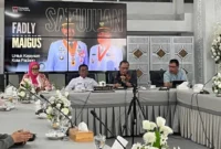 Pemko Padang mengikuti Rapat Koordinasi Percepatan Pendataan Bantuan Pascabanjir Bandang secara daring di Gedung Putih Rumah Dinas Wali Kota Padang, Jumat (23/1/2026). (Foto: Diskominfo Padang)
