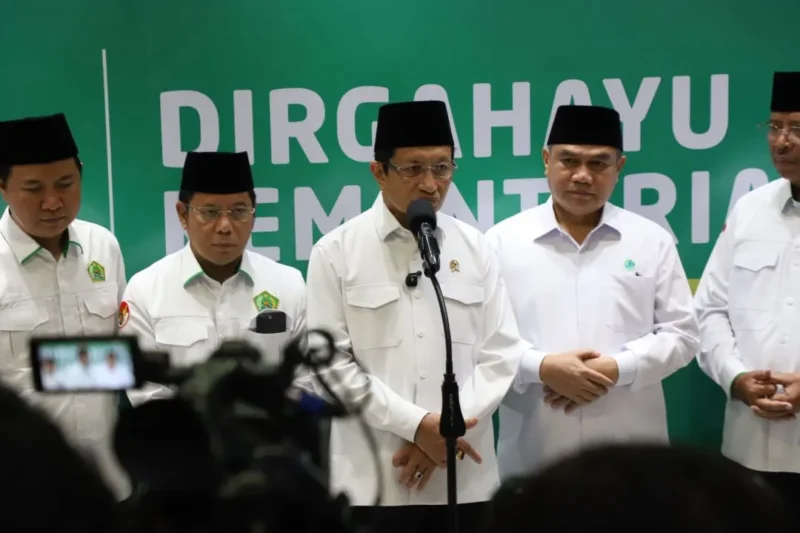 Menteri Agama Nasaruddin Umar memberikan keterangan pers usai memimpin upacara Hari Amal Bakti ke-80 Kemenag, di Jakarta, Sabtu (3/1/2026). (Foto: Kemenag/Akmalul Iman)