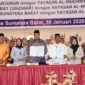 Wali Kota Pariaman Yota Balad usai penandatanganan MoU dengan Yayasan Al-Mughny Pariaman di Unisbar Convention and Exhibition (UCE) Kampus I Pariaman, Byass, Jumat (30/1/2026). (Foto: Kominfo Kota Pariaman)