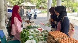 Pemko Padang Panjang menggelar Operasi Pasar di Gedung M. Sjafe’i, Rabu (14/1/2026). (Foto: Kominfo Padang Panjang)