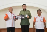 Wali Kota Padang Fadly Amran menghadiri Pengukuhan Pengurus ORARI Lokal Padang Periode 2025–2028 di Palanta Rumah Dinas Wali Kota Padang, Minggu (18/1/2026). (Foto: Prokopim Padang)