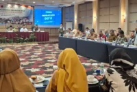 Wakil Wali Kota Padang Maigus Nasir membuka Pelatihan KSB di Hotel Pangeran Beach, Senin (19/1/2026). (Foto: Diskominfo Padang)