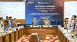 Wakil Wali Kota Pariaman, Mulyadi menghadiri High Level Meeting (HLM) TPID Sumbar 2026 di Aula Anggun Nan Tongga Kantor Perwakilan Bank Indonesia, Kamis (22/1). (Foto: Kominfo Kota Pariaman)