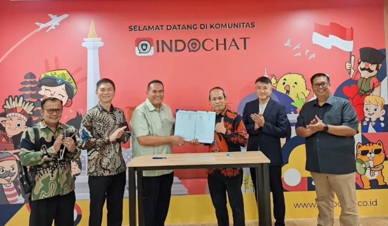 Wali Kota Pariaman Yota Balad dan Direktur Utama PT NDS Darmadi usai penandatanganan nota kesepahaman di Jakarta, Kamis (22/1/2026). (Foto: Kominfo Kota Pariaman)