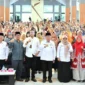 Wakil Wali Kota Padang saat kegiatan Penguatan Program Smart Surau bagi Kepala SD dan SMP se-Kota Padang di Gedung Bagindo Aziz Chan Youth Center, Rabu (14/1/2026). (Foto: Prokopim Padang)