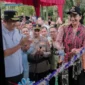 Wakil Gubernur Sumbar Vasko Ruseimy bersama Bupati Dharmasraya Annisa Suci Ramadhani meresmikan Samsat Nagari Sungai Rumbai di Kantor Kecamatan Sungai Rumbai, Kabupaten Dharmasraya, Rabu (7/1/2026). (Foto: Pemkab Dharmasraya)