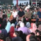 Presiden Prabowo menghabiskan malam pergantian tahun bersama warga terdampak bencana di Desa Batu Hula, Kecamatan Batang Toru, Tapsel, Sumut, Rabu (31/12/2025) malam. (Foto: BPMI Setpres)