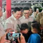 Presiden Prabowo saat menghadiri malam pergantian Tahun Baru 2026 bersama warga Desa Batu Hula, Kecamatan Batang Toru, Kabupaten Tapsel, Sumut, Rabu (31/12/2025). (Foto: BPMI Setpres)