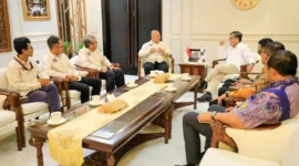 Pengurus Pusat IJTI melakukan audiensi dengan Menteri Ketenagakerjaan, Prof. Yassierli di Kantor Kementerian Ketenagakerjaan, Jakarta. (Foto: Ist)