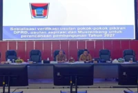 Pemko Padang menggelar sosialisasi sinkronisasi penginputan Pokir DPRD 2027 di Balai Kota Padang, Selasa (27/1/2026). (Foto: Diskominfo Padang)
