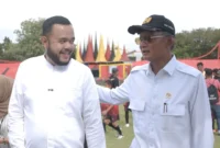 Wali Kota Padang Fadly Amran mendampingi Menteri PU RI Dody Hanggodo meninjau Stadion GOR H. Agus Salim Padang, Jumat sore (30/1/2026). (Foto: Prokopim Padang)